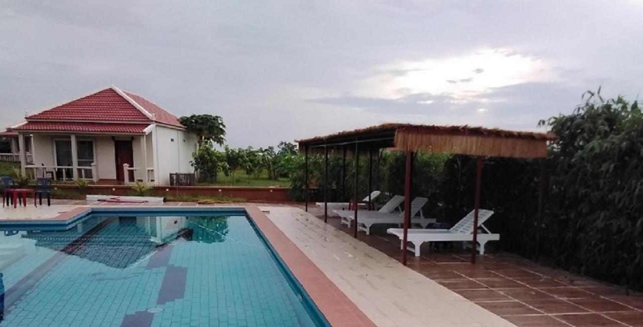 Koh Ker Hotel And Restaurant Phumi Moreal エクステリア 写真